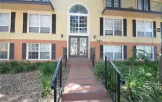7 unit condo in Orlando, Florida