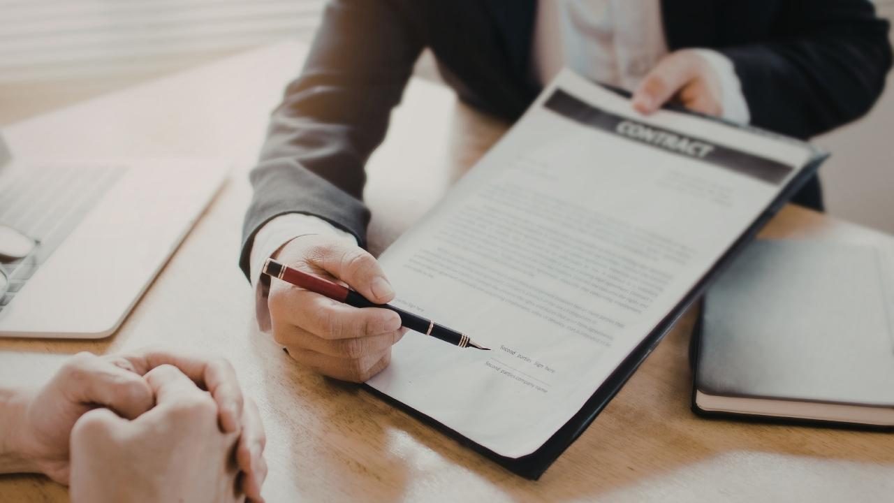 Bridge Loan Term Length in 2026 6 Months vs 12 Months vs 24 Months (What Investors Choose)