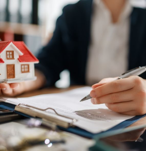 What Types of Non-Performing Notes Does Gelt Financial Buy