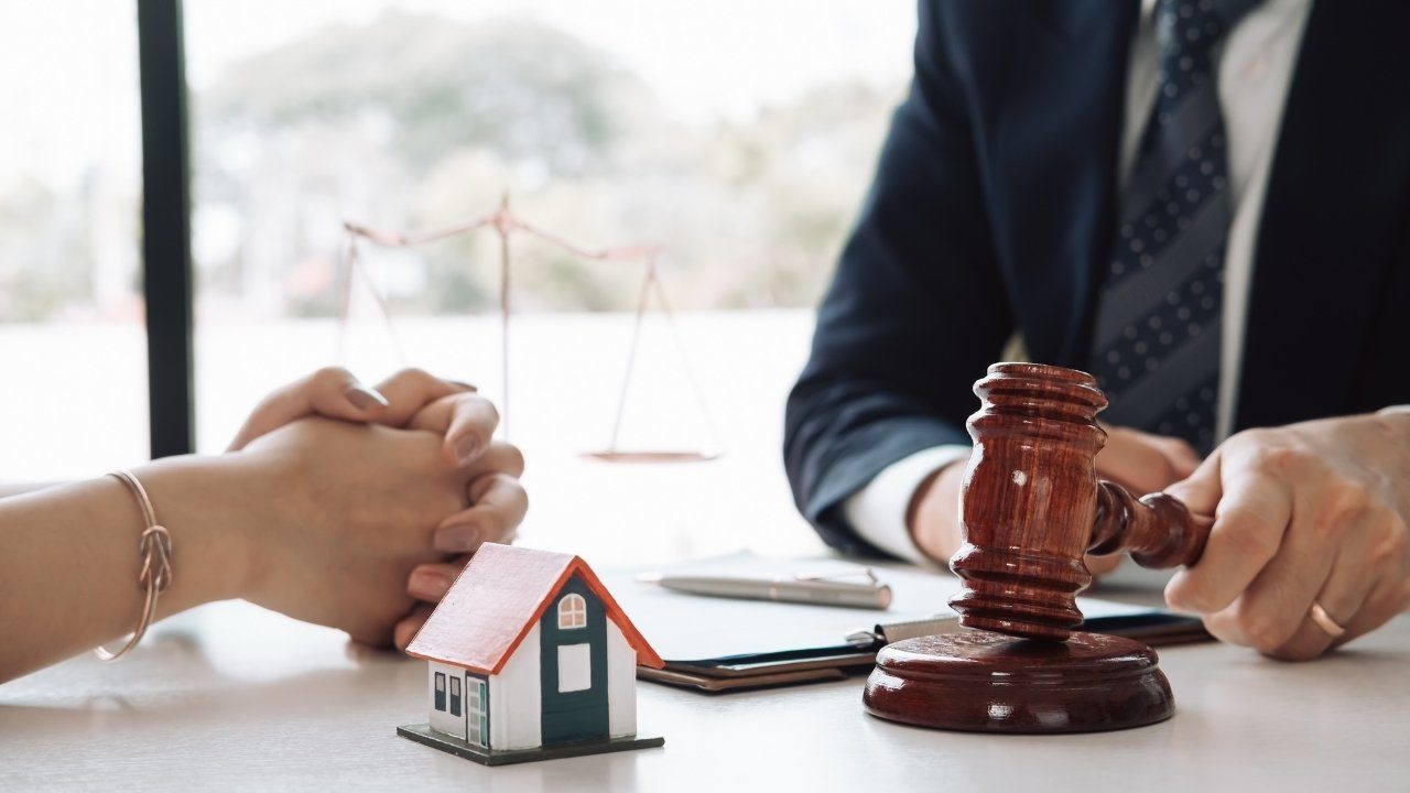 What Are Your Options Before a Florida Foreclosure Sale? What Are Your Options Before a Florida Foreclosure Sale?