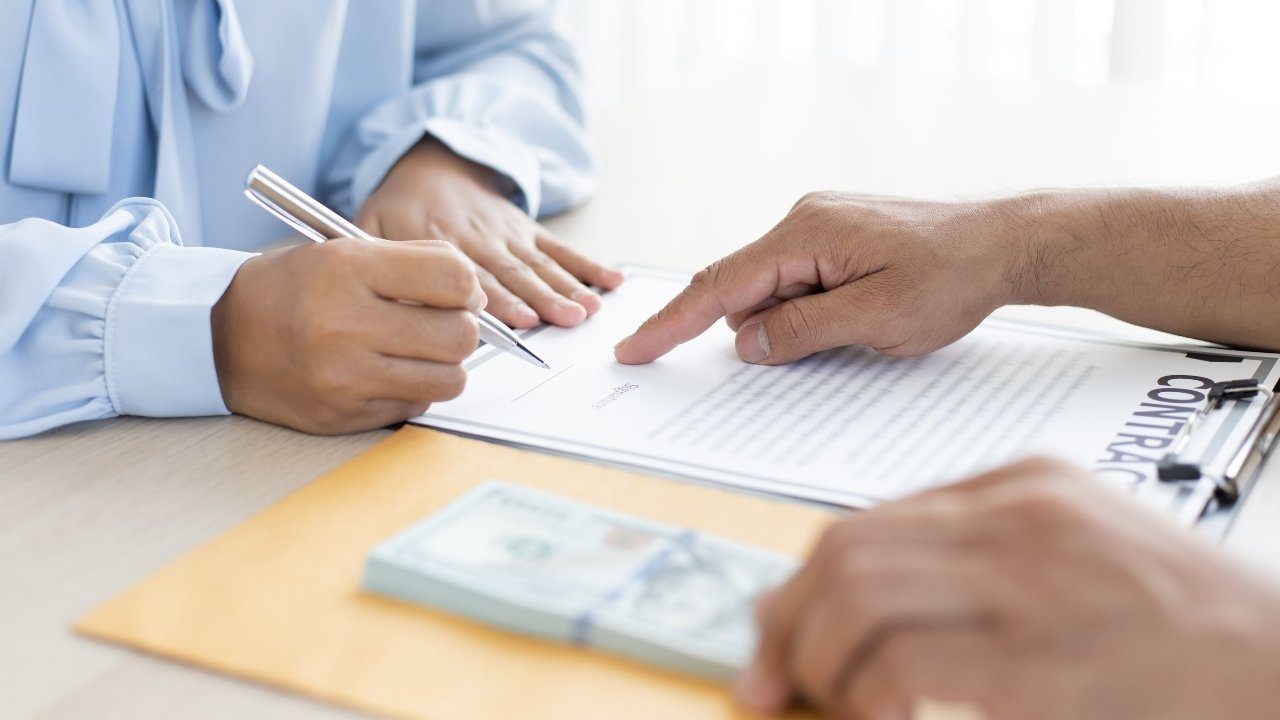 How Does a Foreclosure Bailout Loan Work, Step-by-Step? How Does a Foreclosure Bailout Loan Work, Step-by-Step?