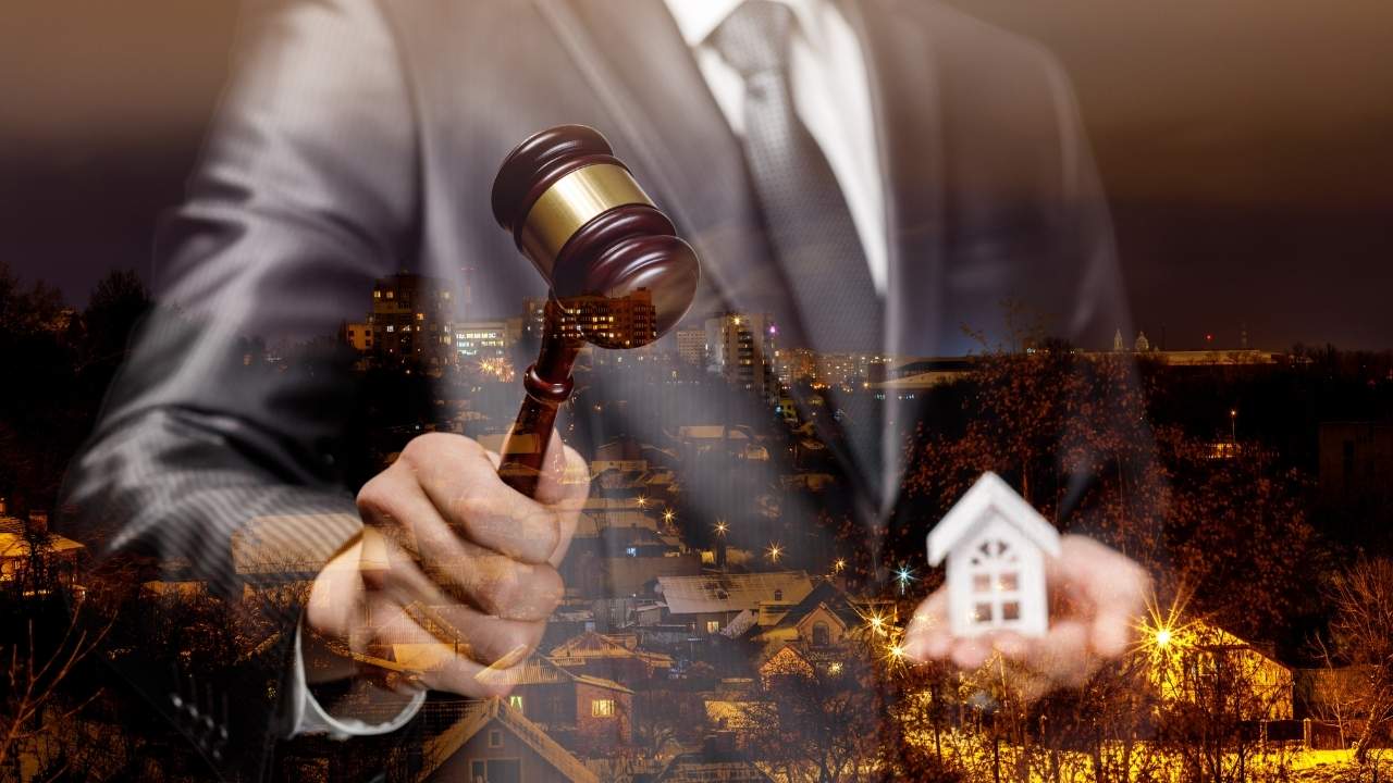 What Are the Stages of Foreclosure? What Are the Stages of Foreclosure?