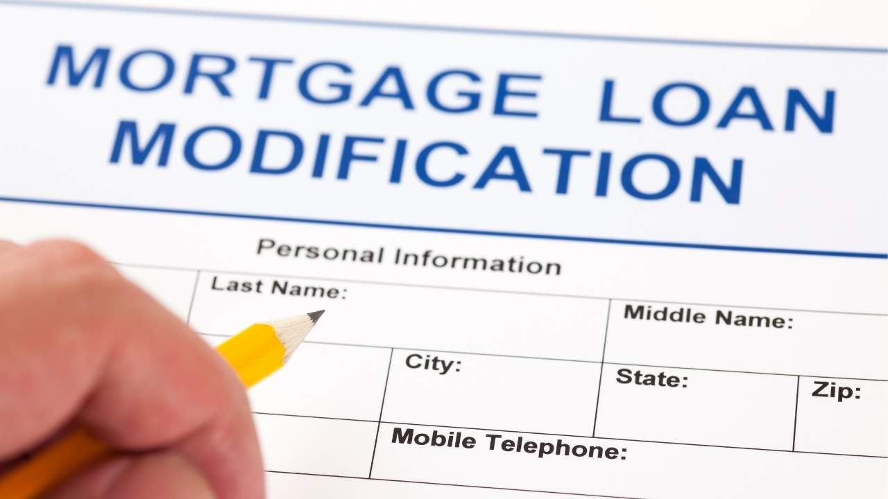 Which Is Faster, a Foreclosure Bailout Loan or a Loan Modification? Which Is Faster, a Foreclosure Bailout Loan or a Loan Modification?